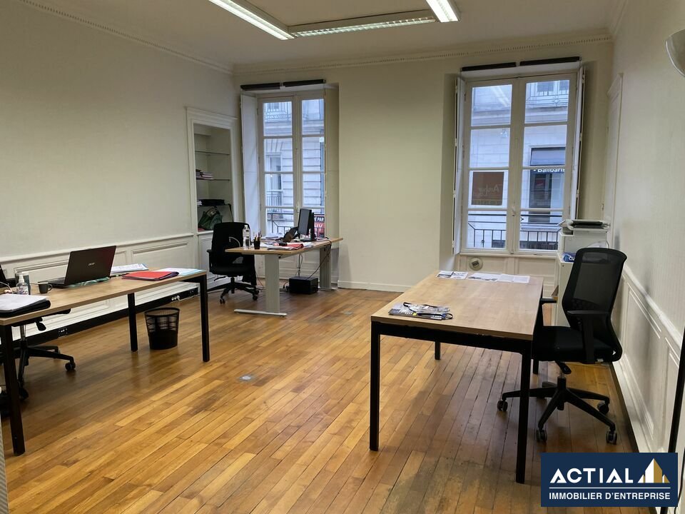 Location-Bureau-88m²-NANTES-photo-4