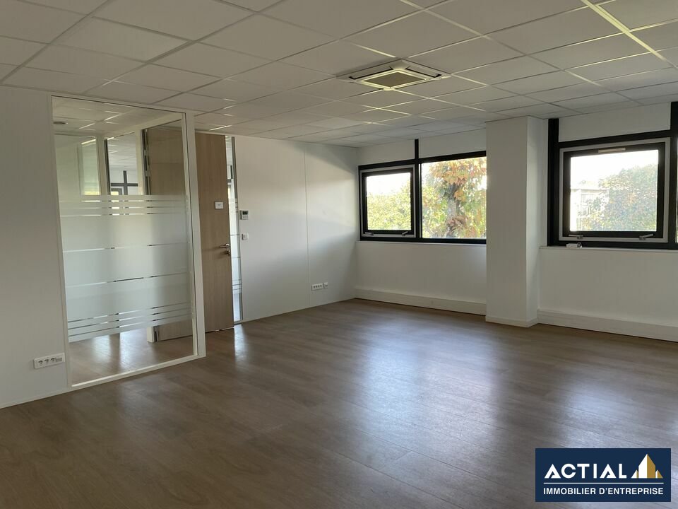 Location-Bureau-750m²-NANTES-photo-8