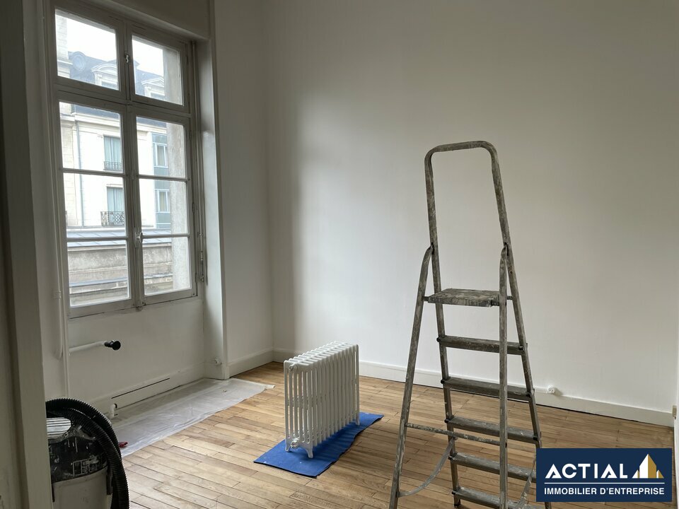 Location-Bureau-128m²-NANTES-photo-6