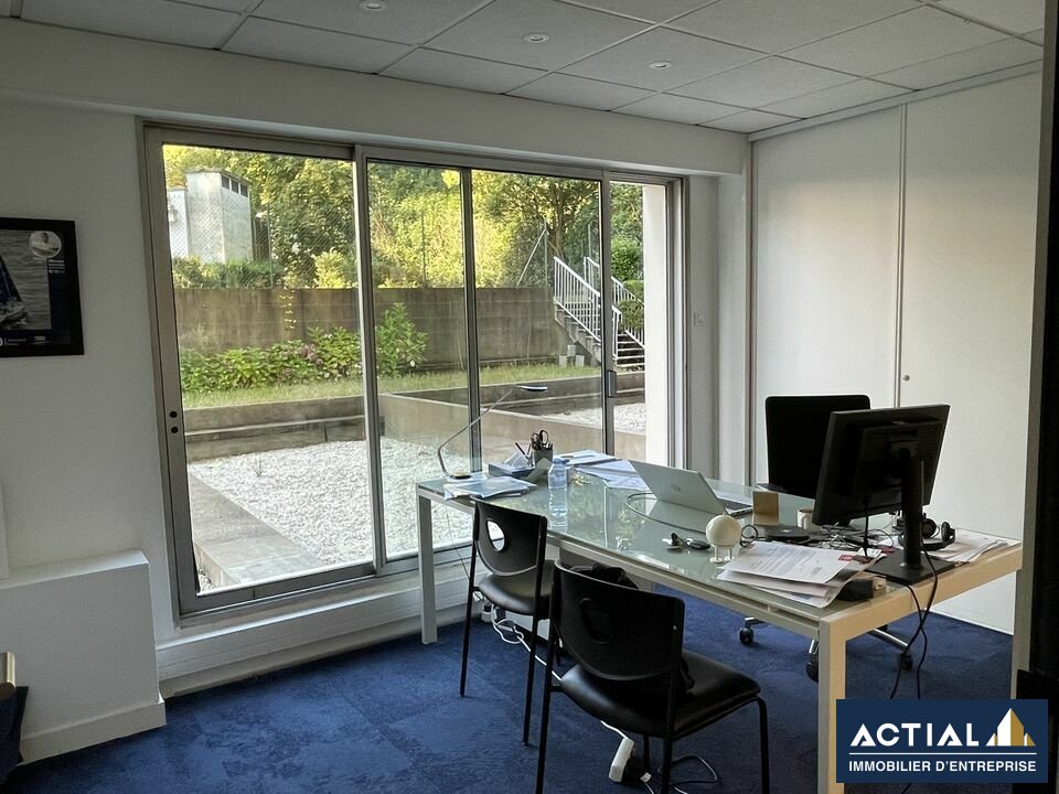 Location-Local commercial-258m²-NANTES-photo-4