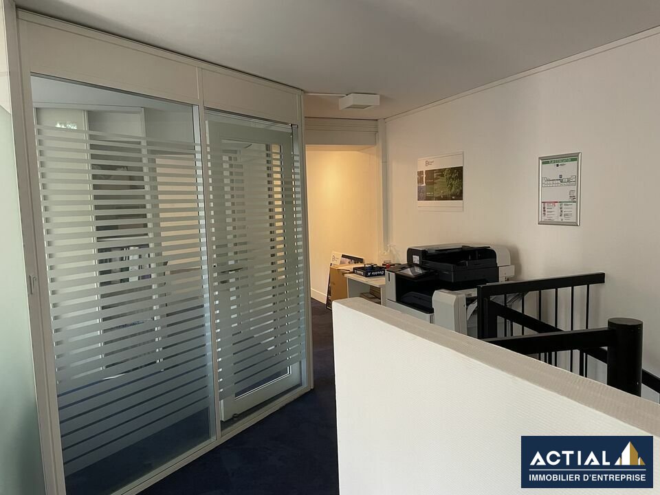 Location-Local commercial-258m²-NANTES-photo-7