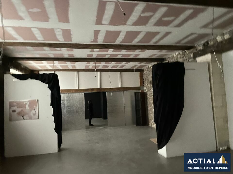 Location-Local commercial-206m²-NANTES-photo-4