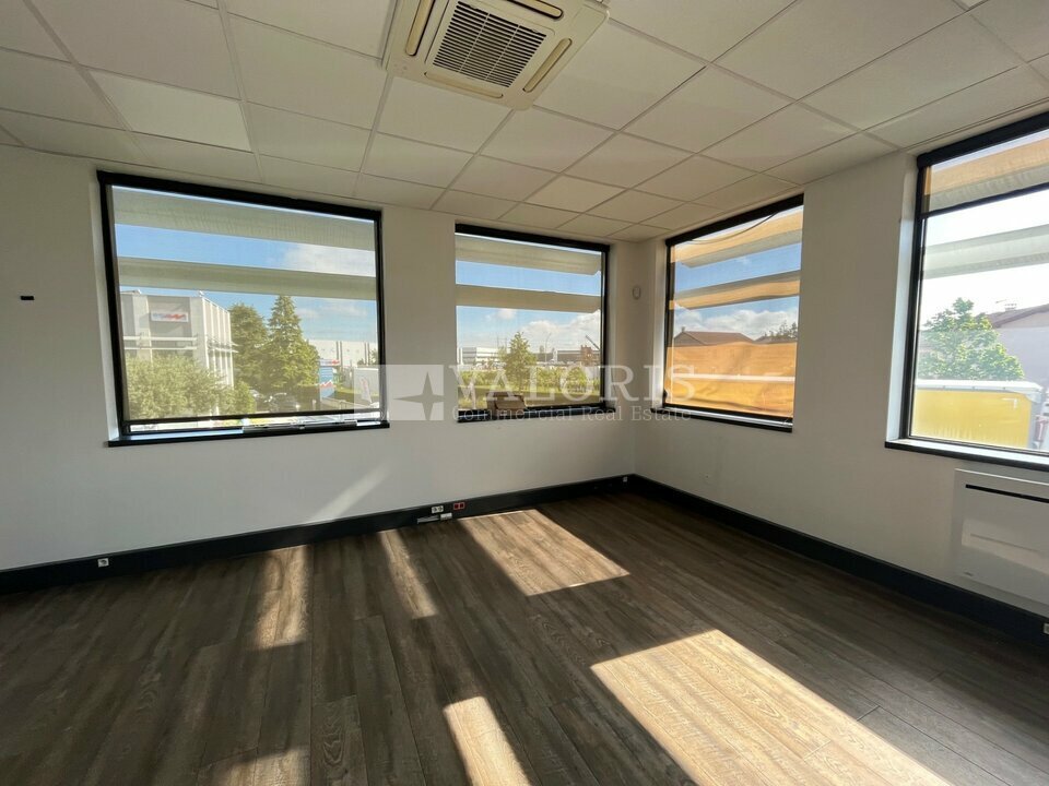 A louer Bureaux 275m² Corbas