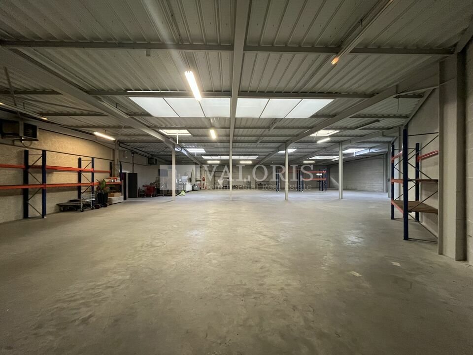 A louer Locaux d'activité 620m² Corbas