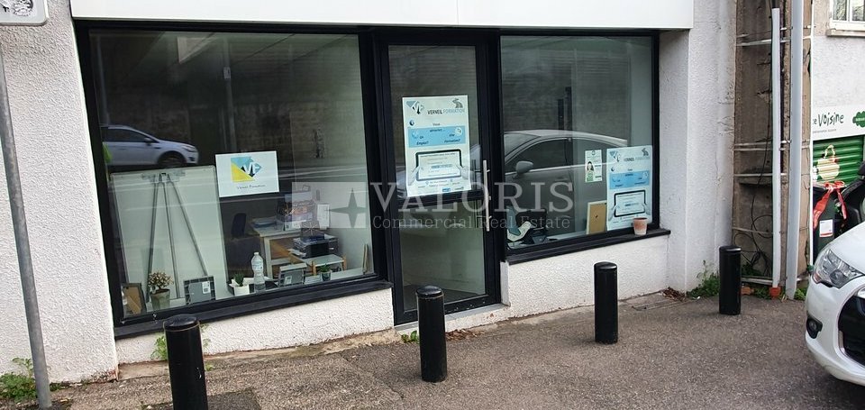 A louer Bureaux 130m² Tassin-la-Demi-Lune