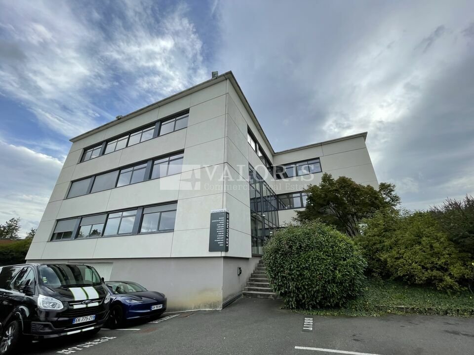 A louer Bureaux 363m² Limonest