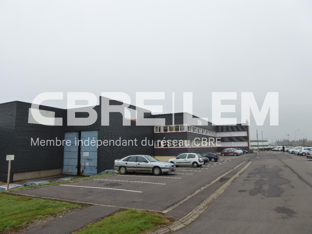 A louer Locaux d'activité 2585m² Le Grand-Quevilly