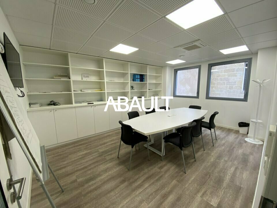 A louer Bureaux 126m² Bordeaux