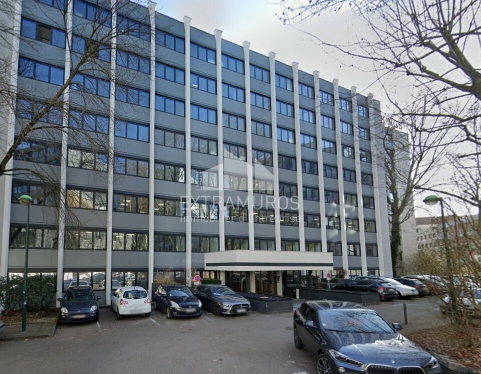 A vendre Bureaux 242m² Villeurbanne