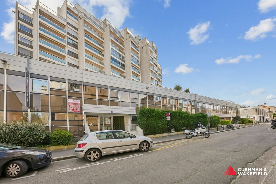 BUREAUX À LOUER A DEUX PAS DES BOULEVARDS