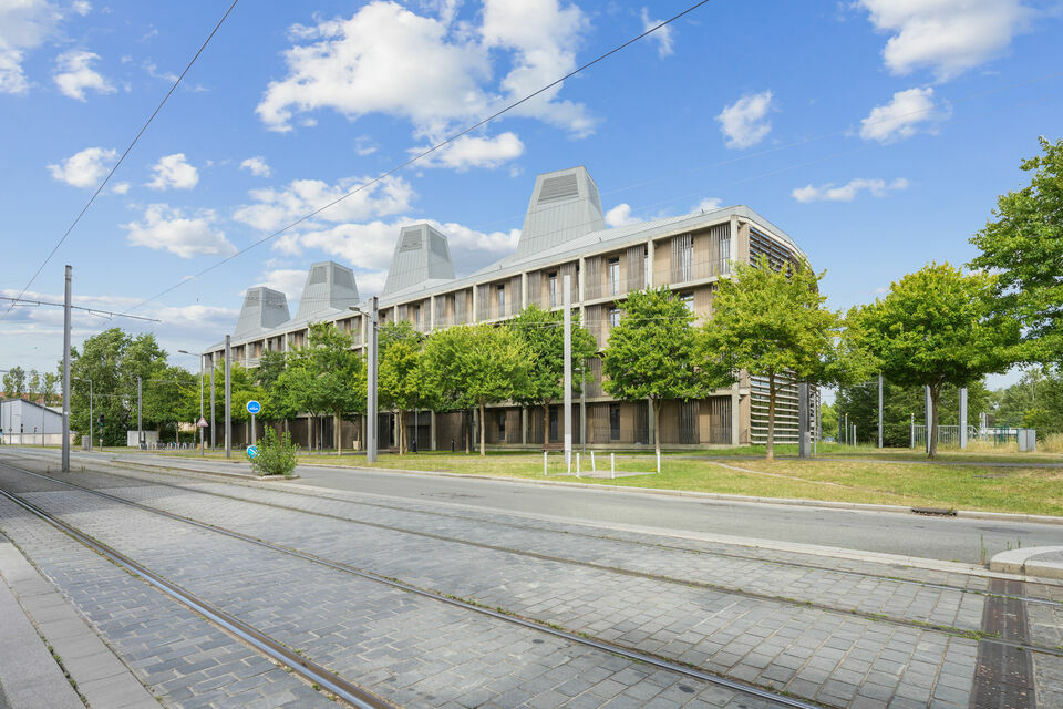 A louer Bureaux 2940m² Bordeaux