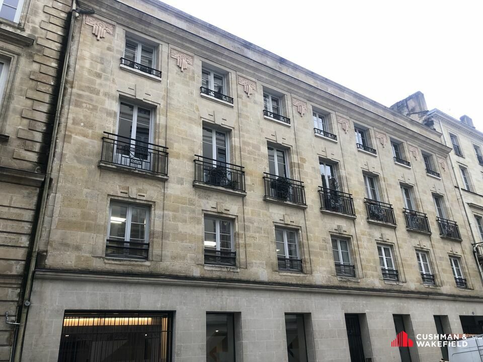 Bureaux à louer à deux pas des Quinconces et des Allées de Tourny