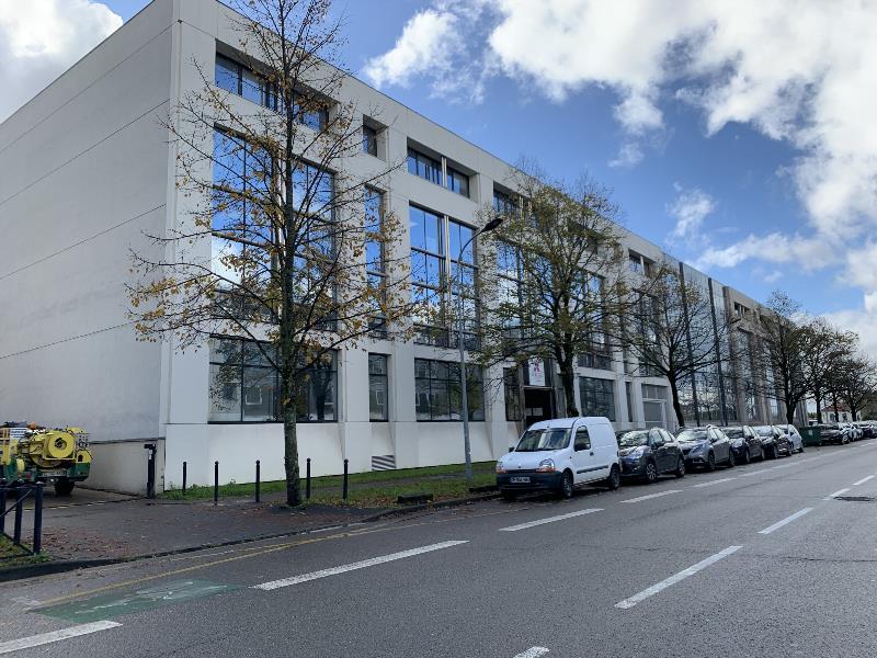 A louer Bureaux 304m² Bordeaux