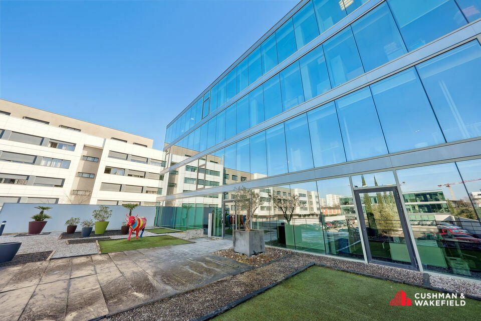 BUREAUX À LOUER, PLACE RAVEZIES