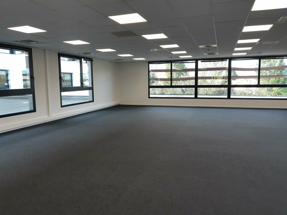 A louer Bureaux 778m² Montbonnot-Saint-Martin