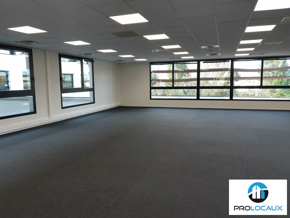 A louer Bureaux 2958m² Montbonnot-Saint-Martin