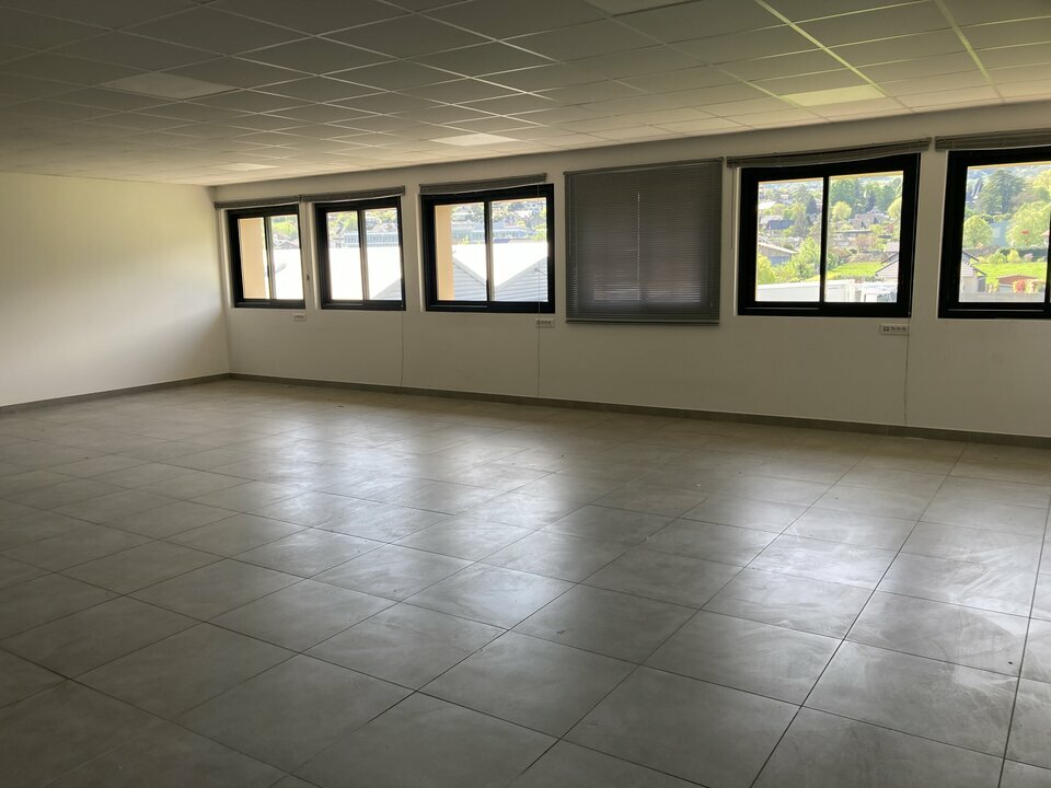 A louer Bureaux 335m² Barberaz