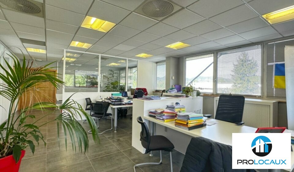 A louer Bureaux 142m² Moirans