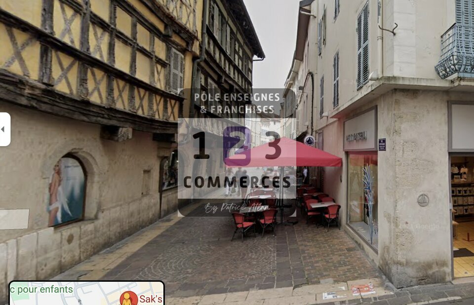 A vendre Local commercial  80m² Bourg-en-Bresse