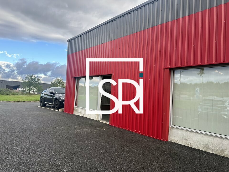 LOCATION LOCAL COMMERCIAL - 198 M² - 03120 LAPALISSE