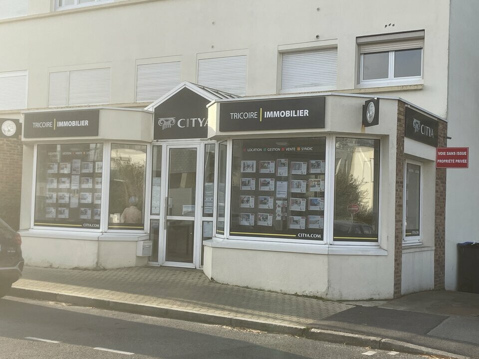 BUREAUX à LOUER