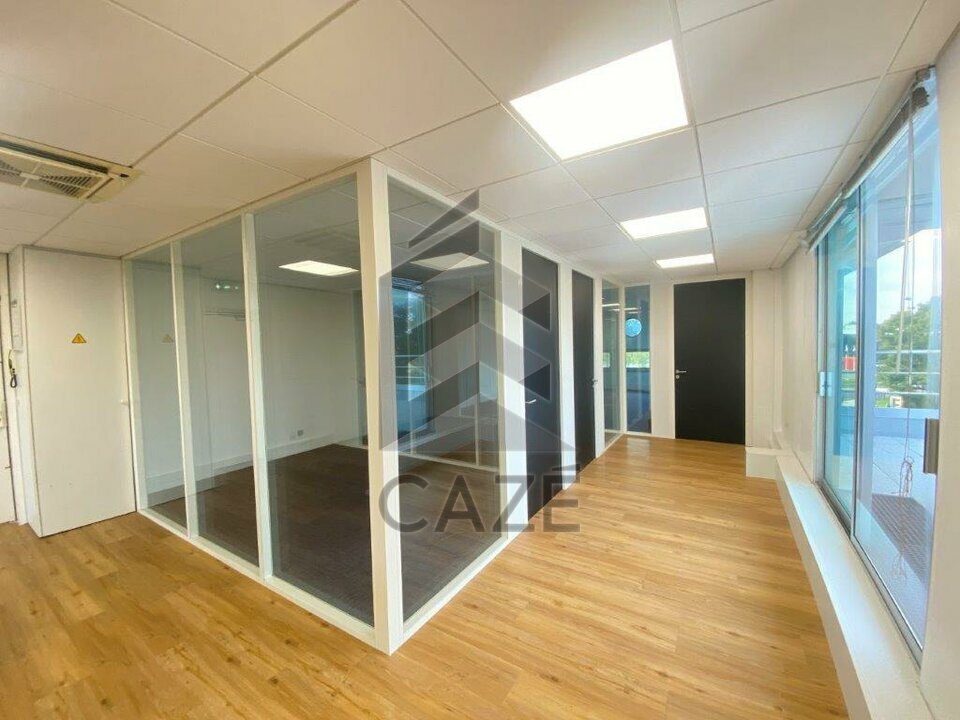 BUREAUX A VENDRE- BORDEAUX LAC