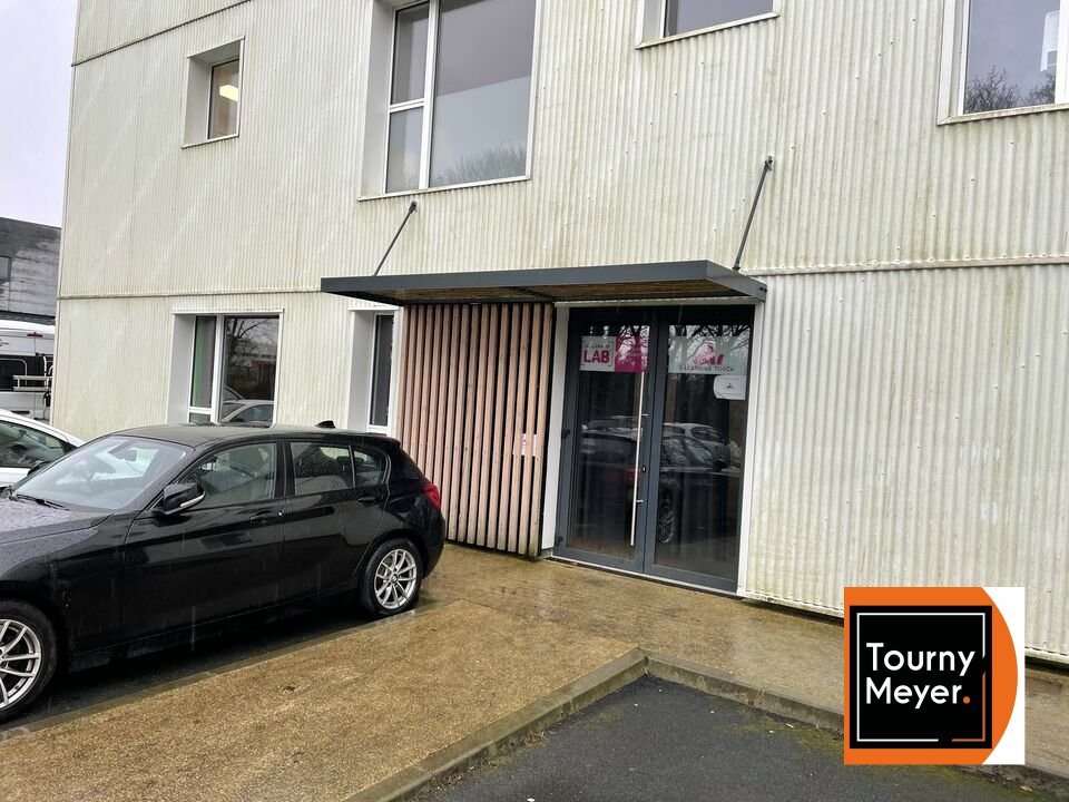 Visuel 3 de l'annonce : A louer - GUIPAVAS Bureaux 80m²