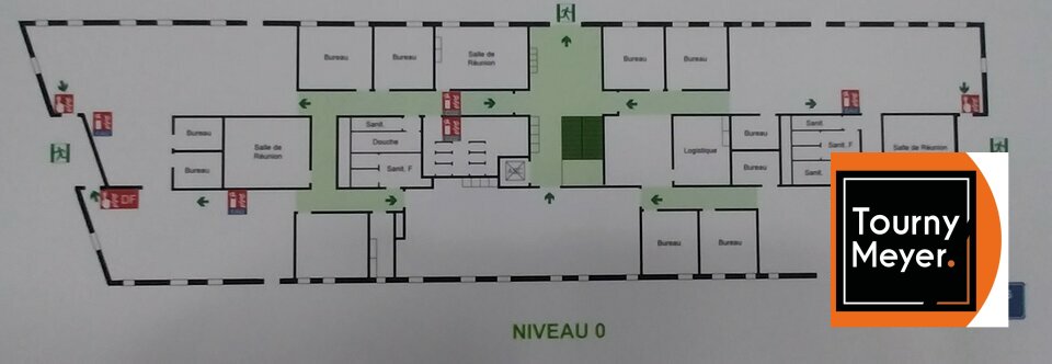 Visuel 6 de l'annonce : A LOUER, GUIPAVAS AEROPORT, BUREAUX DE 397 M²