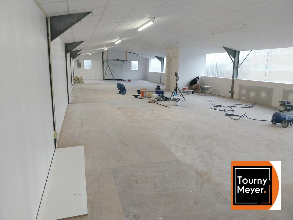 Visuel 3 de l'annonce : A LOUER - BREST ZONE PORTUAIRE - BUREAUX DE 200 M2