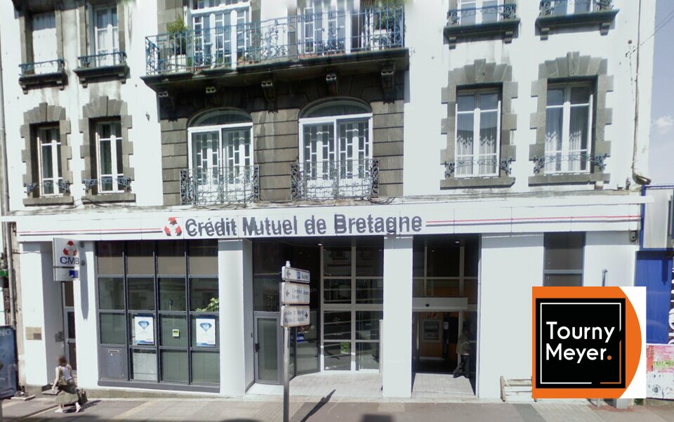 Visuel 1 de l'annonce : A LOUER, QUARTIER SAINT MARTIN, LOCAL A USAGE DE COMMERCE OU DE BUREAU DE 580 M²