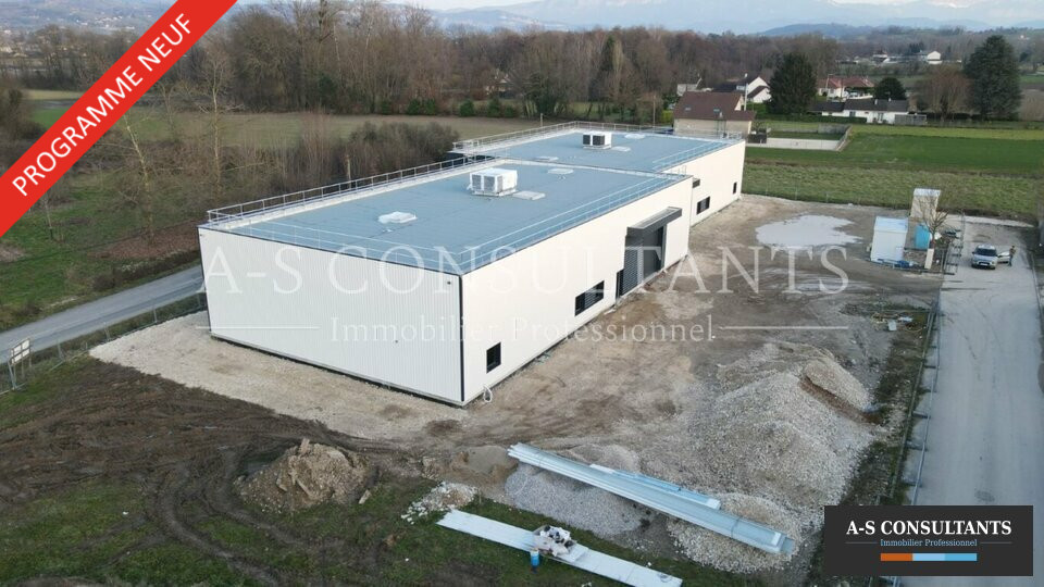 A vendre Entrepôt 610m² Granieu