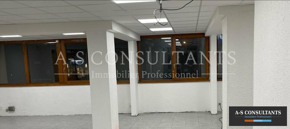 A louer Local commercial  200m² Bassens