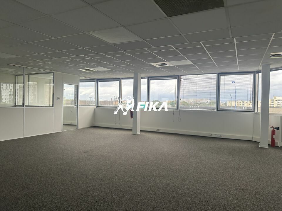 A VENDRE BUREAUX 171 m² - (31100) TOULOUSE