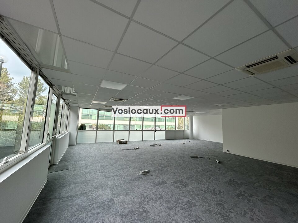 A louer Bureaux 271m² Biot