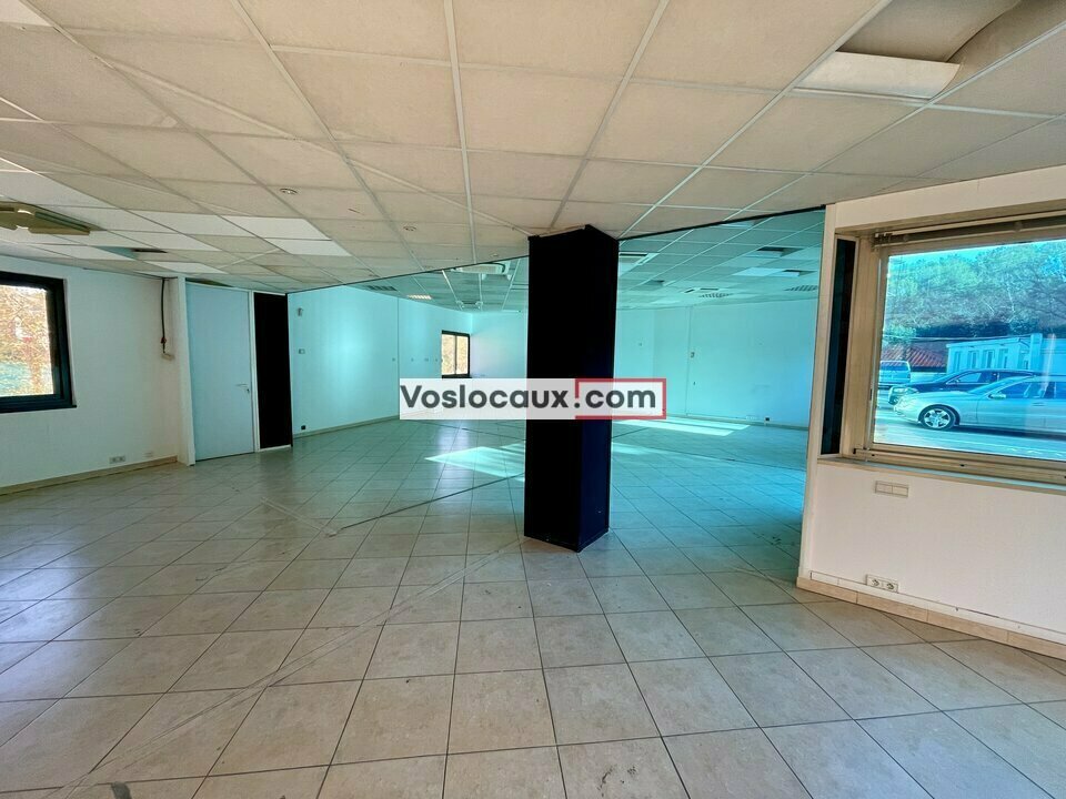 A louer Local commercial  200m² Vallauris