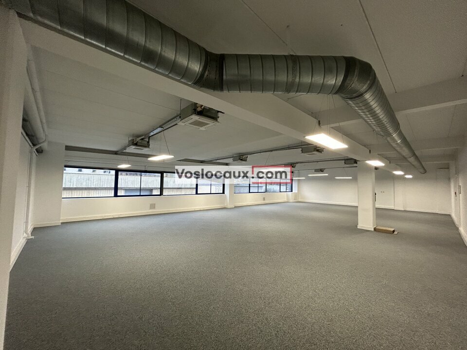 A louer Bureaux 781m² Grasse