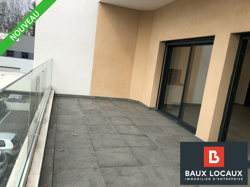 A louer Bureaux 114m² Bouc-Bel-Air