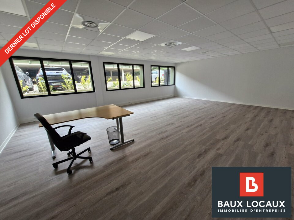 A VENDRE BUREAUX/LOCAL PROFESSIONNEL D'ENVIRON 60M² A VENELLES