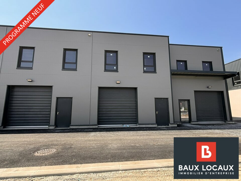 A vendre Locaux d'activité 104m² Vedène