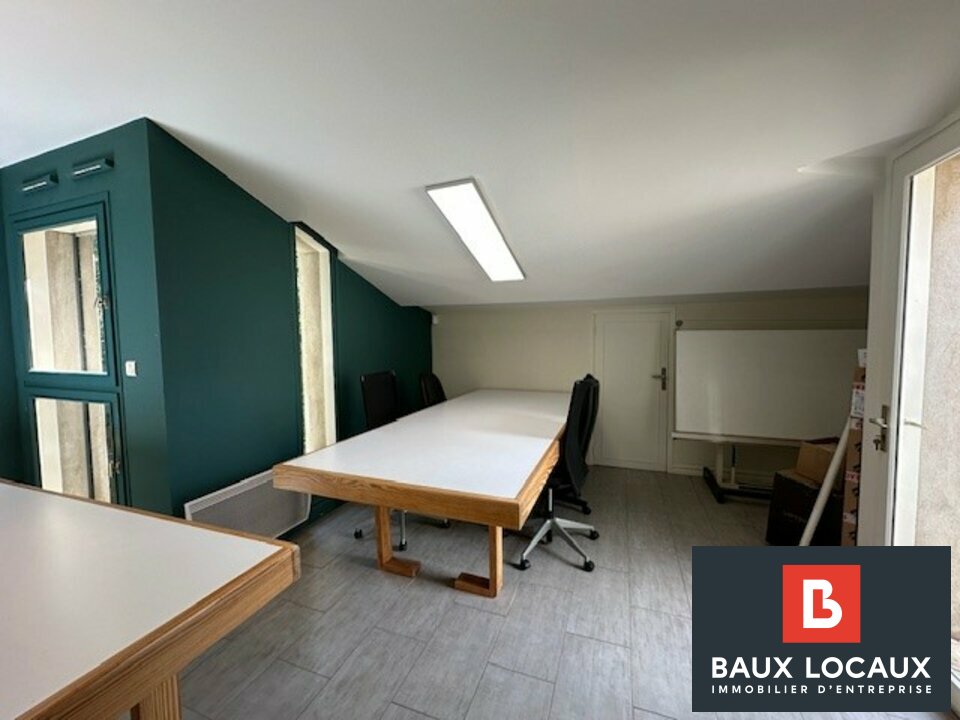 Location de Bureaux Professionnels - Villeneuve-lès-Avignon - 51 m²