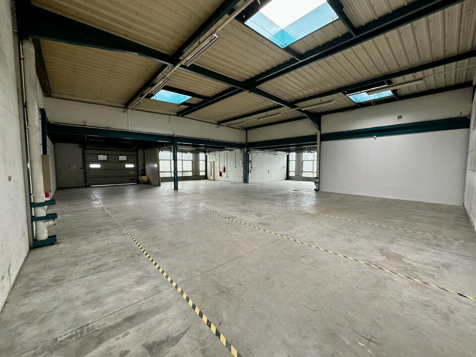 A louer Locaux d'activité 491m² Tremblay-en-France