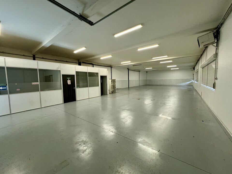 A louer Locaux d'activité 320m² Aulnay-sous-Bois