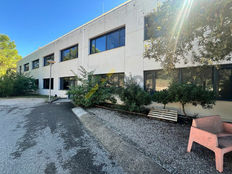 BUREAUX À LOUER À BIOT