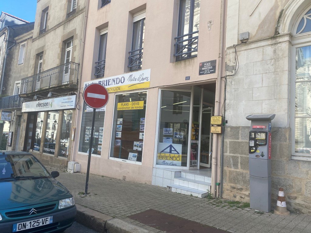 A louer Bureaux 74m² Vannes