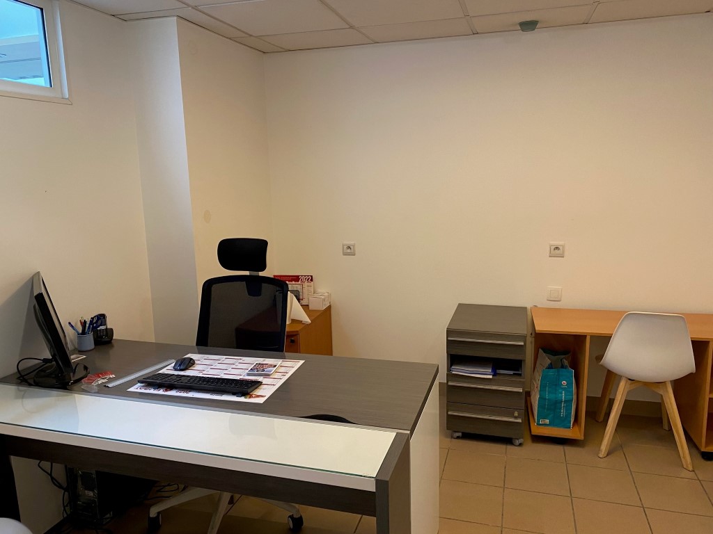 BUREAUX A LOUER VANNES - 100 m²