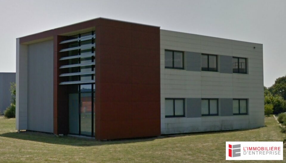 A la vente, dans un bâtiment une surface totale de 235 m² de bureaux