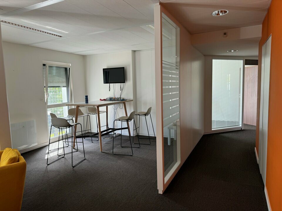 Visuel 2 de l'annonce : LOCATION - BUREAUX - CENTRE VILLE - 205 m2