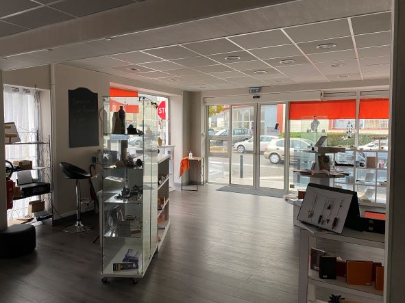 A louer Bureaux 161m² Vannes